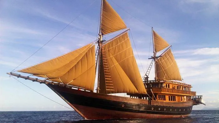 Yuk Kenali 4 Jenis Perahu Tradisional di Indonesia